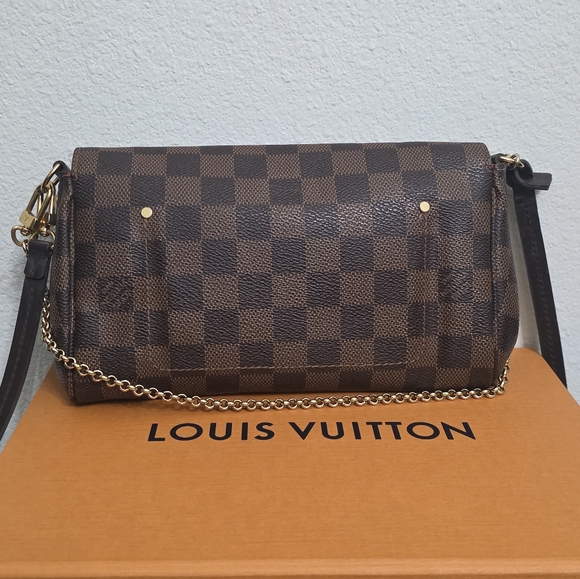 Louis Vuitton Favorite MM bag in Damier Ebene canvas.  - Picture 2 of 5